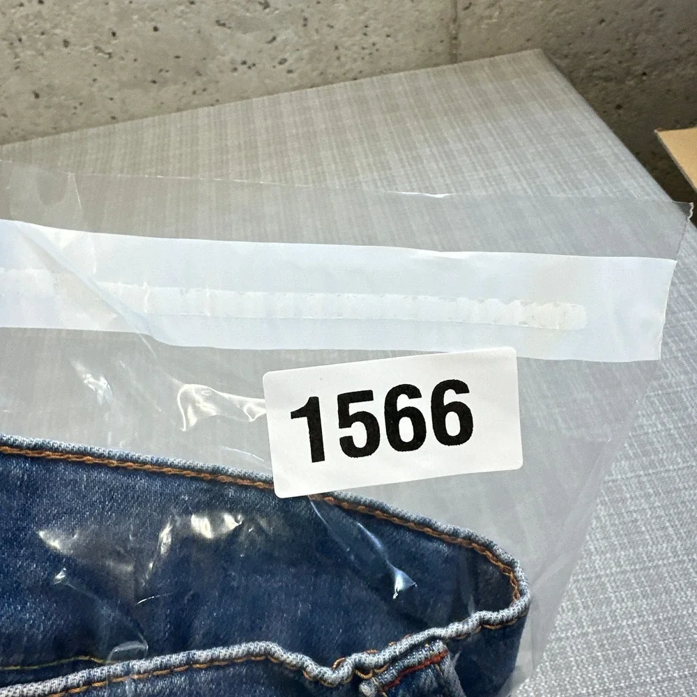 True Religion Rocco‎ Relaxed Skinny Jeans 33 x31 Blue Faded Whiskered Stretch